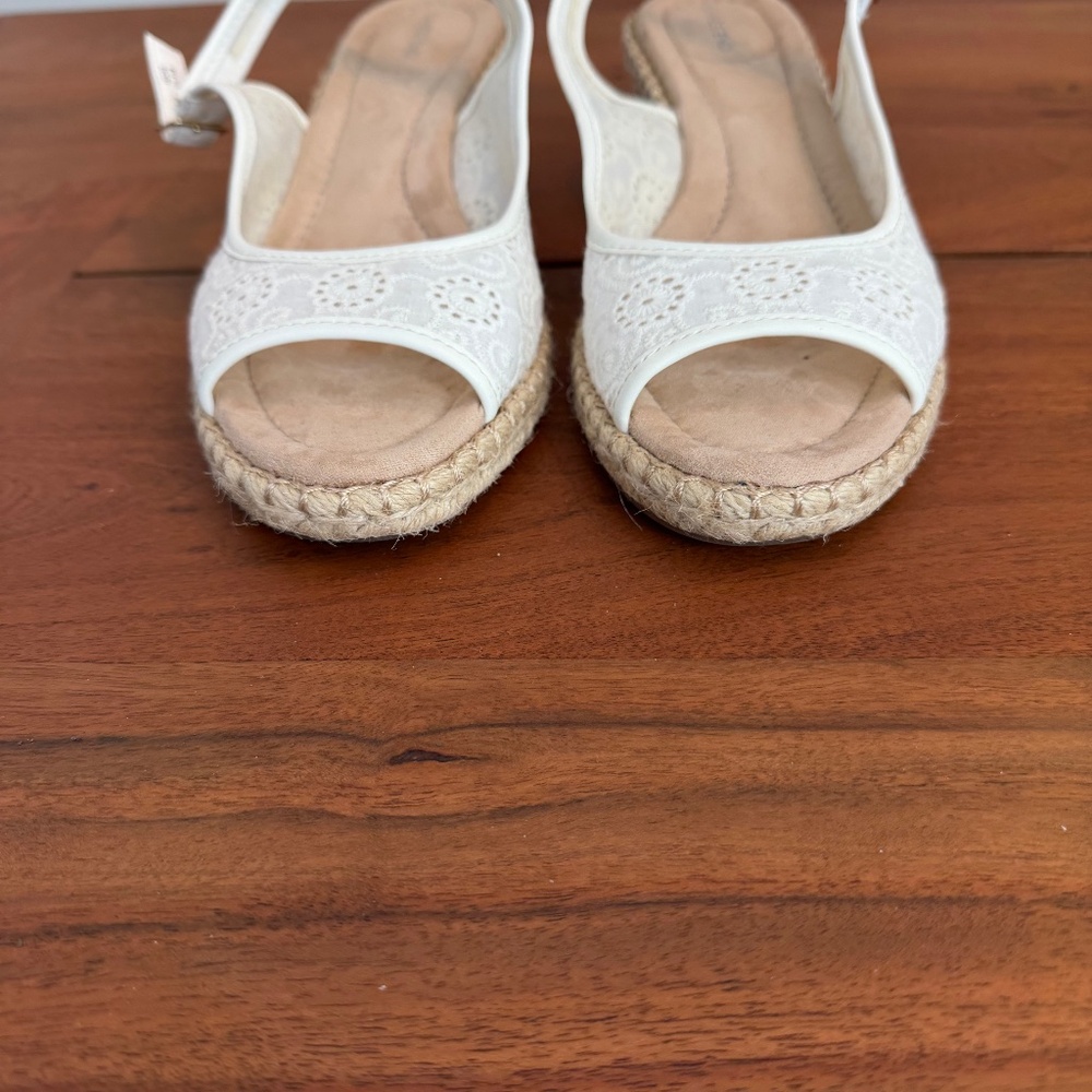Lands End Off White Sling Back Open Toe Espadrill… - image 1